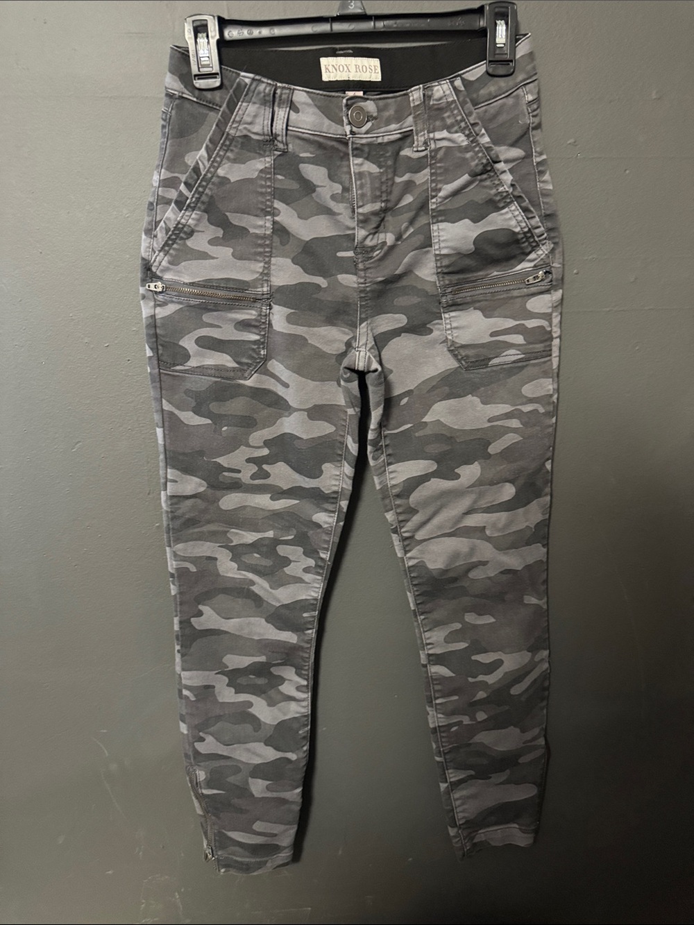 Knox Rose Camo Cargo style Pants